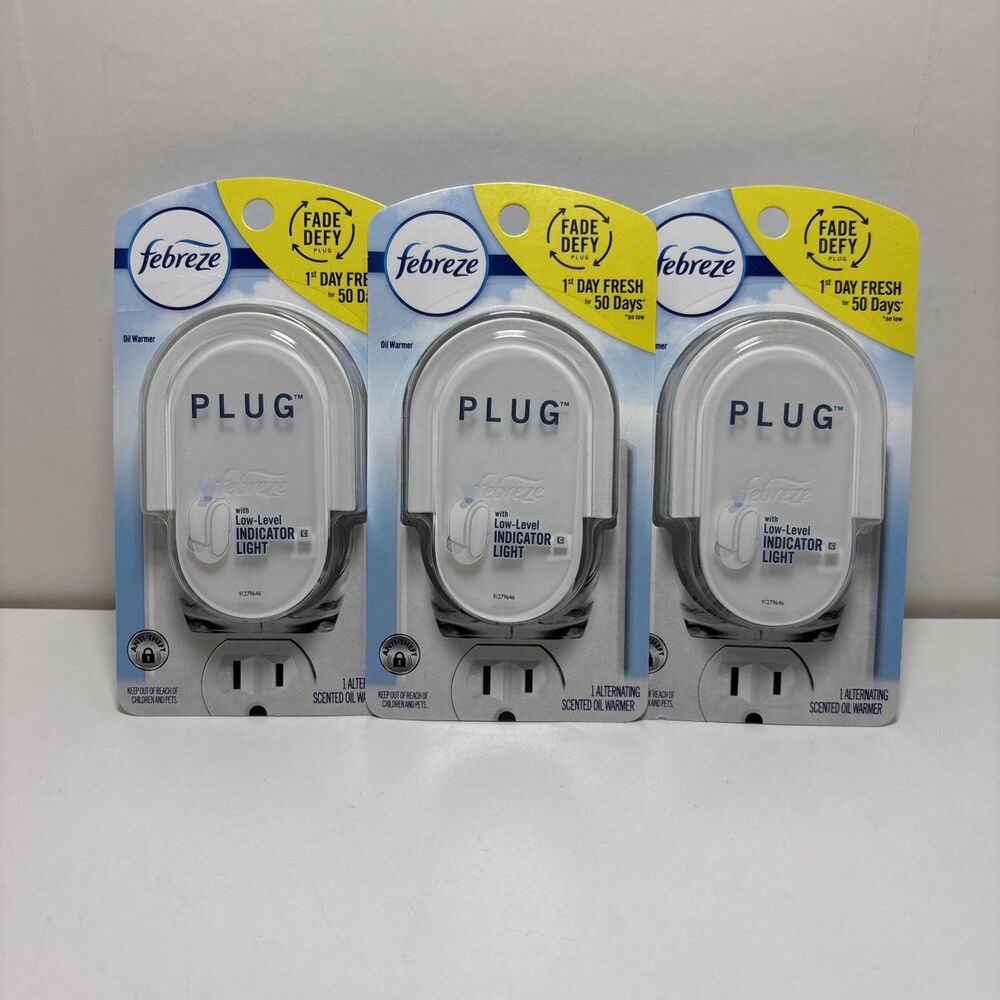 Febreze PLUG  In Air Freshener Fade Defy Plugs Oil Warmer Lot of 3 New